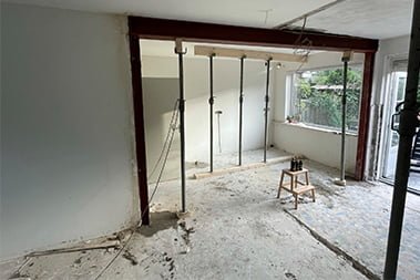 Draagmuur verwijderen en staalconstructie aanbrengen